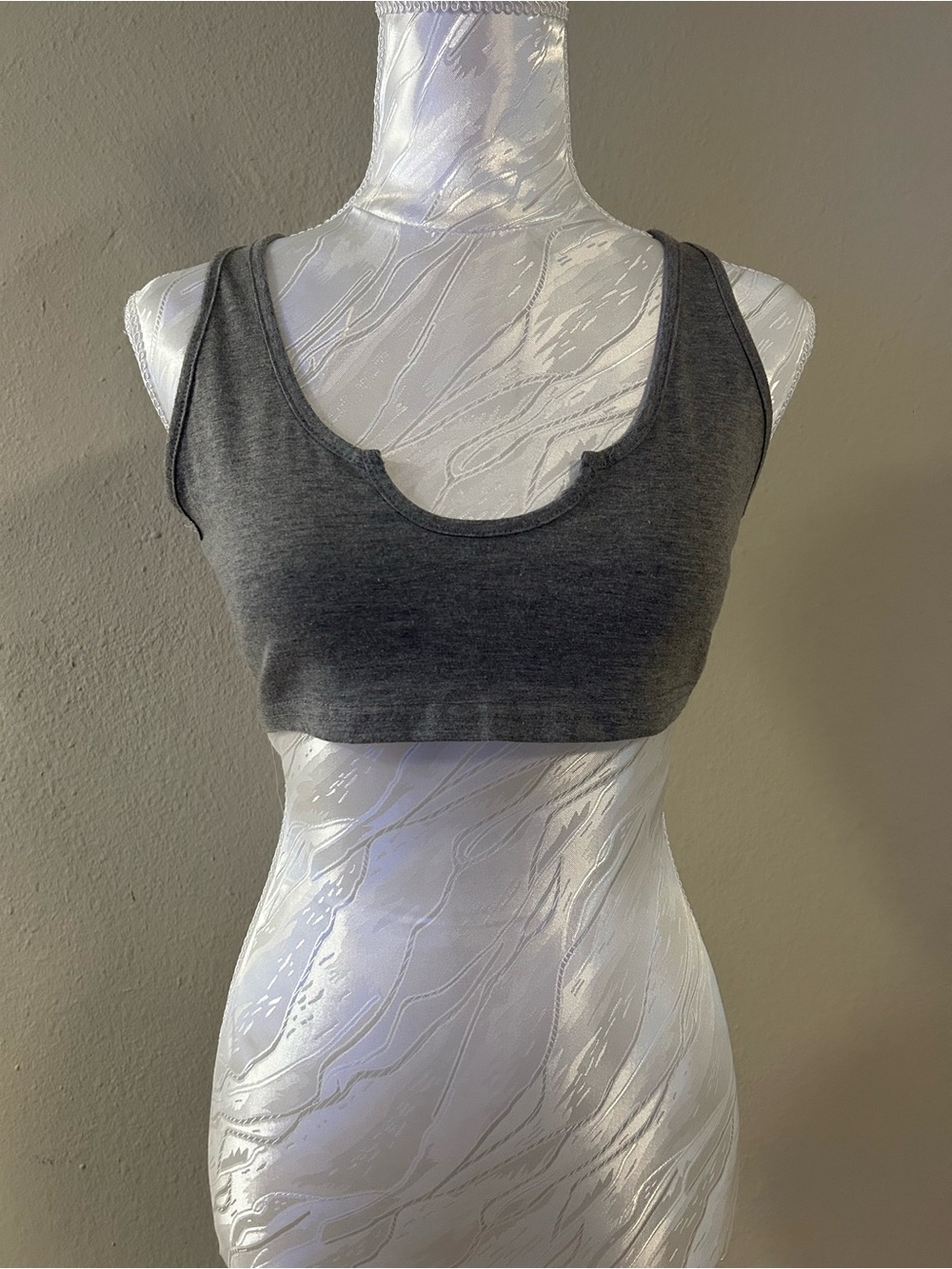 SHEIN Gray Scoop-Neck Sports Bralette